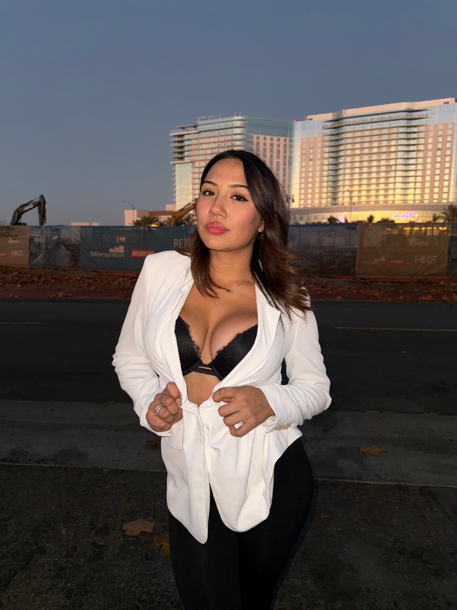 Take a pause and enjoy Ali Cruz — streaming from Puebla de Zaragoza